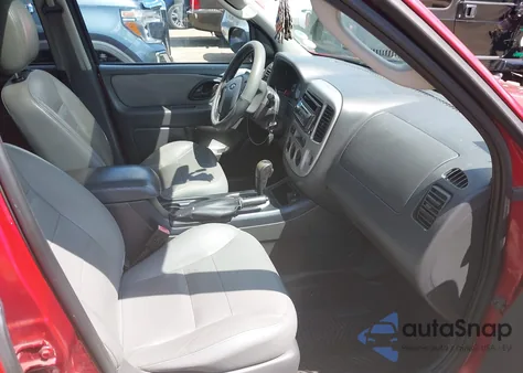 2007 Ford Escape Xlt/Xlt Sport z USA, uszkodzony, nr VIN 1FMCU93117KB89780